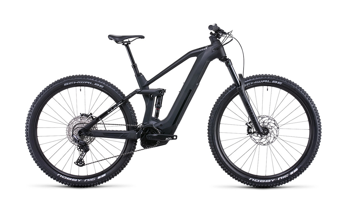 CUBE STEREO HYBRID 140 HPC | Large