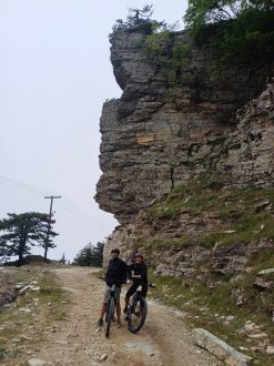 e-bike-tours_ipsarion-peak-day_03