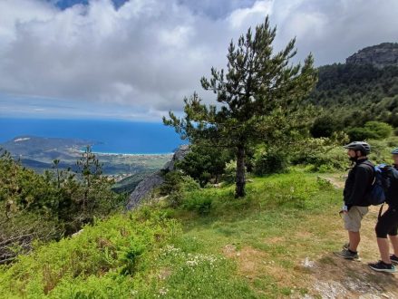 e-bike-tours_ipsarion-peak-day_05