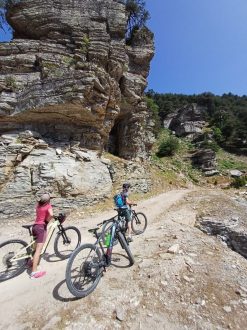 e-bike-tours_ipsarion-peak-day_06
