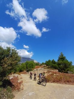 e-bike-tours_potos-to-kinira-old-mountain-road_08