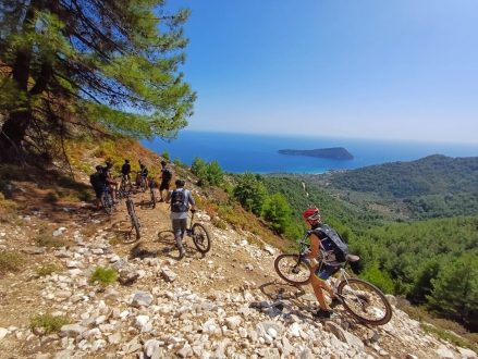 e-bike-tours_potos-to-kinira-old-mountain-road_17